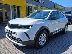 Jade weiß Gebraucht 2022 Opel Mokka-e Edition SUV | 18.490 € (Fairer Preis)