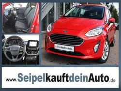 Race red Gebraucht 2018 Ford Fiesta Titanium Kleinwagen | 11.895 € (Fairer Preis)