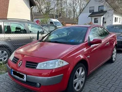 Rot Gebraucht 2005 Renault Mégane Cabriolet Cabrio | 1.650 € (Guter Preis)