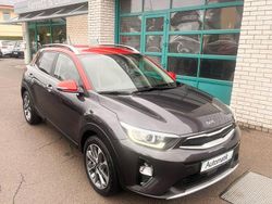 Grau Gebraucht 2019 Kia Stonic Spirit SUV | 16.950 € (Etwas zu teuer)