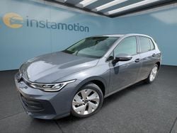 Grau Neu 2024 VW Golf VIII Kleinwagen | 31.399 € (Superpreis)