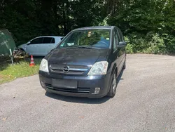 Schwarz Gebraucht 2005 Opel Meriva Van / Kleinbus | 699 €