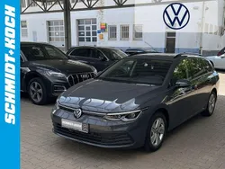 Grau Gebraucht 2024 VW Golf VIII Life Kombi | 29.750 € (Fairer Preis)