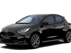 Schwarz Gebraucht 2024 Toyota Yaris Style Limousine | 28.140 € (Teuer)