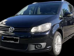 Schwarz Gebraucht 2014 VW Touran Cup Van / Kleinbus | 13.500 € (Etwas zu teuer)
