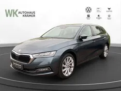 Grau Gebraucht 2021 Skoda Octavia Style Kombi | 24.990 € (Teuer)