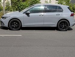 Grau Gebraucht 2021 VW Golf VIII Life Limousine | 19.500 € (Fairer Preis)