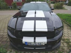 Schwarz Gebraucht 2012 Ford Mustang Coupé | 60.900 €