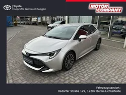 Cosmicsilber metallic Gebraucht 2022 Toyota Corolla Basis Limousine | 26.990 € (Teuer)
