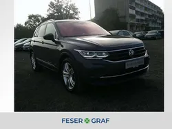 Delfingrau metallic Gebraucht 2024 VW Tiguan Move SUV | 32.950 € (Guter Preis)
