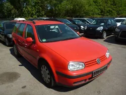 Rot Gebraucht 1999 VW Golf IV Comfortline Kombi | 650 € (Guter Preis)