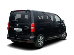 Schwarz Gebraucht 2023 Toyota Proace Verso Team Kombi | 44.348 € (Fairer Preis)