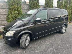Schwarz Gebraucht 2010 Mercedes Viano Edition Van / Kleinbus | 10.900 € (Guter Preis)
