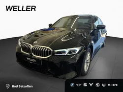 Black sapphire (schwarz) Gebraucht 2024 BMW 320 M Sport Limousine | 38.888 € (Guter Preis)