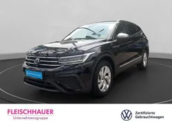Schwarz Gebraucht 2024 VW Tiguan Allspace Life SUV | 34.440 € (Superpreis)