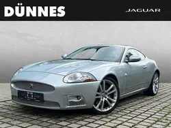 Silber Gebraucht 2009 Jaguar XKR Coupé | 34.790 €