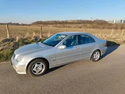 Silber Gebraucht 2004 Mercedes C180 Avantgarde Limousine | 3.500 € (Fairer Preis)