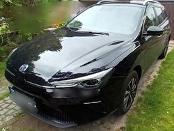 Schwarz Gebraucht 2022 MG MG5 EV Comfort Kombi | 19.950 € (Etwas zu teuer)