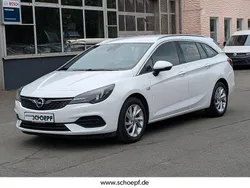 Weiß Gebraucht 2020 Opel Astra Elegance Kombi | 11.490 € (Guter Preis)