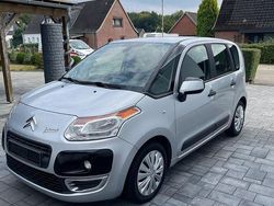 Silber Gebraucht 2011 Citroën C3 Picasso Tendance Van / Kleinbus | 5.700 € (Etwas zu teuer)
