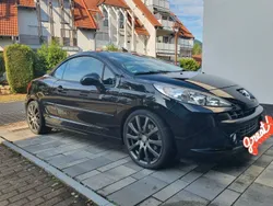 Schwarz Gebraucht 2008 Peugeot 207 CC Roland Garros Cabrio | 4.800 € (Fairer Preis)