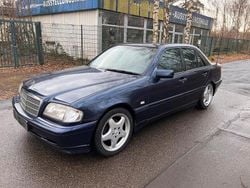 Blau Gebraucht 1996 Mercedes C280 AMG Limousine | 2.200 €