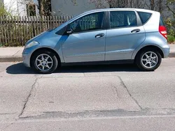 Blau Gebraucht 2007 Mercedes 170 Kombi | 4.200 €