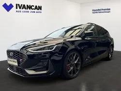 Schwarz Gebraucht 2023 Ford Focus ST Limousine | 34.990 € (Fairer Preis)
