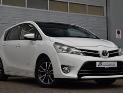 Weiß Gebraucht 2014 Toyota Verso Life Van / Kleinbus | 12.499 € (Fairer Preis)