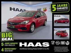 Chili rot/kardio rot Gebraucht 2022 Opel Astra Kombi | 15.480 € (Superpreis)