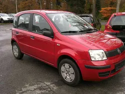 Rot Gebraucht 2009 Fiat Panda Kleinwagen | 3.490 € (Etwas zu teuer)