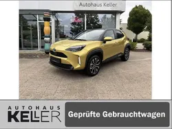 Gold Gebraucht 2023 Toyota Yaris Cross Team SUV | 23.960 € (Guter Preis)