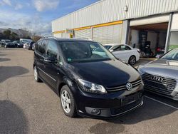 Schwarz Gebraucht 2014 VW Touran Highline Van / Kleinbus | 9.899 € (Fairer Preis)