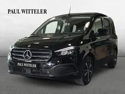 Loparitschwarz Gebraucht 2024 Mercedes 180 Edition Limousine | 36.480 €