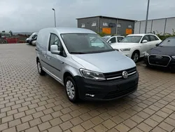 Silber Gebraucht 2015 VW Caddy Trendline Van / Kleinbus | 7.990 € (Guter Preis)