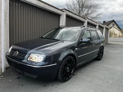 Grün Gebraucht 2001 VW Bora Limousine | 2.999 € (Etwas zu teuer)