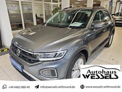 Grau Gebraucht 2022 VW T-Roc Life SUV | 20.950 € (Fairer Preis)