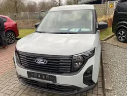Cactus grey Gebraucht 2024 Ford Tourneo Courier Trend Van / Kleinbus | 23.980 € (Guter Preis)