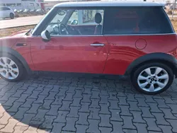 Rot Gebraucht 2003 Mini Cooper Kleinwagen | 1.350 € (Fairer Preis)