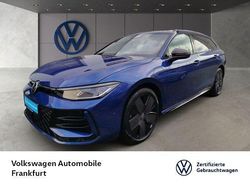 Reef blue metallic Gebraucht 2025 VW Passat R-line Kombi | 42.980 € (Guter Preis)