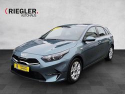 Grau Gebraucht 2024 Kia Ceed Vision Kleinwagen | 19.750 € (Guter Preis)