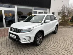 Weiß Gebraucht 2022 Suzuki Vitara Comfort SUV | 22.480 € (Fairer Preis)