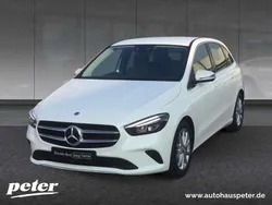 Unilack polarweiß Gebraucht 2022 Mercedes B200 Progressive Van / Kleinbus | 30.890 € (Etwas zu teuer)