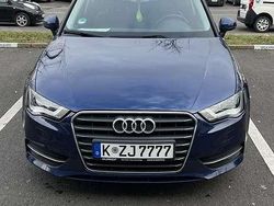 Blau Gebraucht 2015 Audi A3 Sportback Attraction Kleinwagen | 9.999 € (Etwas zu teuer)