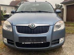 Grau Gebraucht 2009 Skoda Roomster Van / Kleinbus | 1.850 € (Guter Preis)