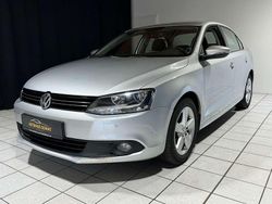 Reflexsilber metallic Gebraucht 2011 VW Jetta Comfortline Limousine | 3.990 € (Superpreis)