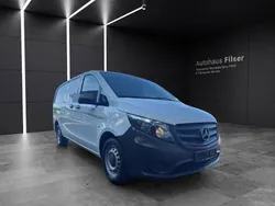 Andere Gebraucht 2020 Mercedes Vito Van / Kleinbus | 19.976 €