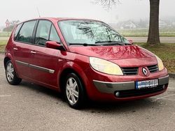 Rot Gebraucht 2004 Renault Scénic II Van / Kleinbus | 1.800 € (Fairer Preis)