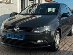 Grau Gebraucht 2016 VW Polo Trendline Kleinwagen | 8.700 € (Fairer Preis)