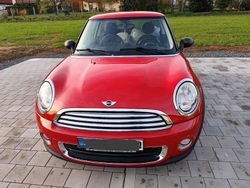 Rot Gebraucht 2010 Mini ONE Kleinwagen | 3.999 € (Fairer Preis)